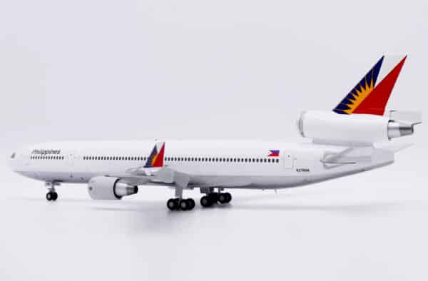JC Wings 1:200 Philippine Airlines McDonnell Douglas MD-11 N278WA (XX20648) - Image 5