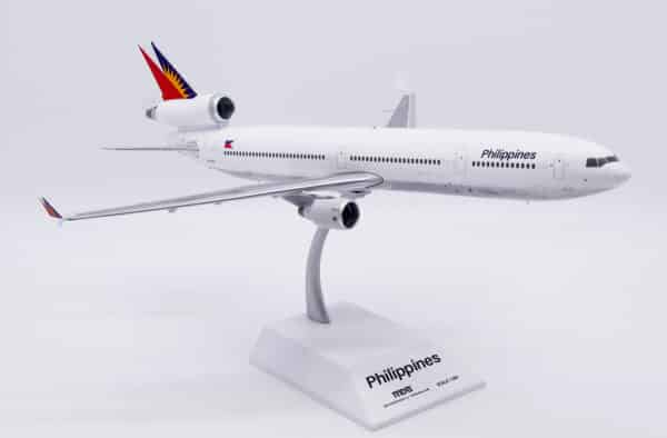 JC Wings 1:200 Philippine Airlines McDonnell Douglas MD-11 N278WA (XX20648) - Image 8