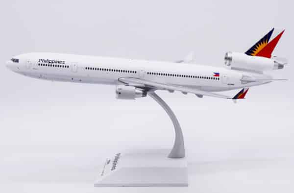 JC Wings 1:200 Philippine Airlines McDonnell Douglas MD-11 N278WA (XX20648) - Image 10