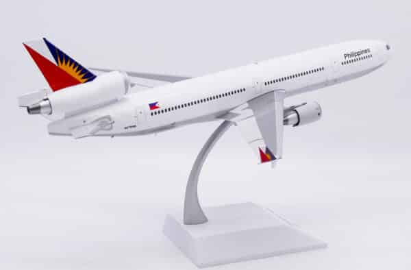 JC Wings 1:200 Philippine Airlines McDonnell Douglas MD-11 N278WA (XX20648) - Image 11