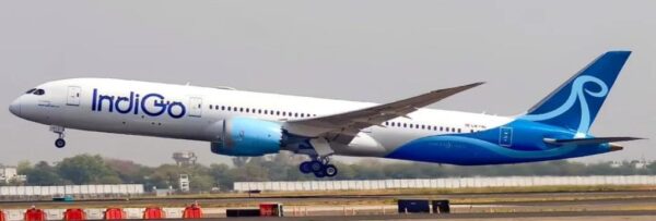 JC Wings 1:400 IndiGo Boeing B787-9 Dreamliner "Norse Atlantic Airways Hybrid - Flaps Down" LN-FNC (XX40723A)