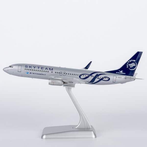 NG Models 1:200 Xiamen Airlines Boeing B737-800w "SkyTeam" B-5633 (NG64111)