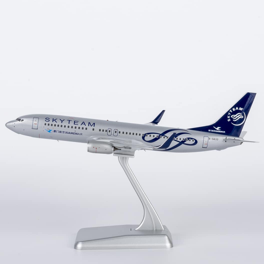 NG Models 1:200 Xiamen Airlines Boeing B737-800w "SkyTeam" B-5633 (NG64111)