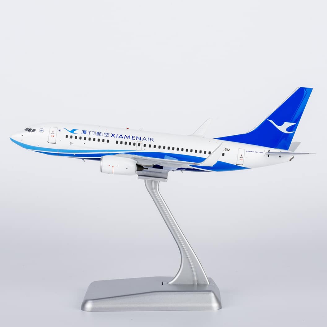 NG Models 1:200 Xiamen Airlines Boeing B737-700w B-5212 (NG64118)