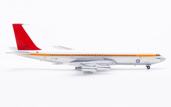 InFlight 200 1:200 Royal Australian Air Force (RAAF) Boeing B707-300C(KC) "Qantas Hybrid" A20-627 (IF707RAAF627P) - Image 7