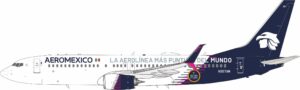 InFlight 200 1:200 Aeromexico Boeing B737-800S "La Aerolinea Mas Puntual del Mundo en 2024" N957AM (IF738AM0625C)