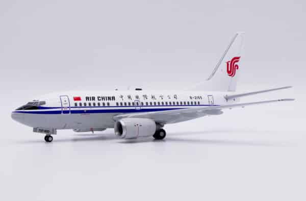 JC Wings 1:200 Air China Boeing B737-500 B-2155 (LH2445) - Image 3