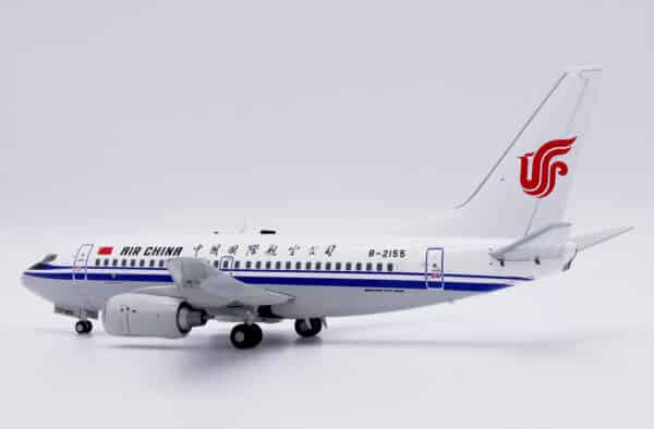 JC Wings 1:200 Air China Boeing B737-500 B-2155 (LH2445) - Image 5