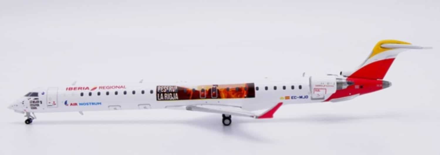JC Wings 1:400 Iberia Regional (Air Nostrum) Bombardier CRJ-1000 "Reserva La Rioja" EC-MJO (LH4400)