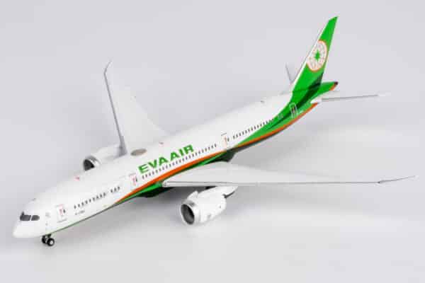 NG Models 1:400 Eva Air Boeing B787-9 Dreamliner B-17881 (NG55142) - Image 3