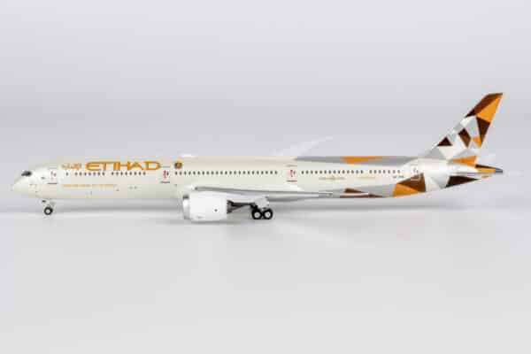 NG Models 1:400 Etihad Airways Boeing B787-10 Dreamliner A6-BMB (NG56032)