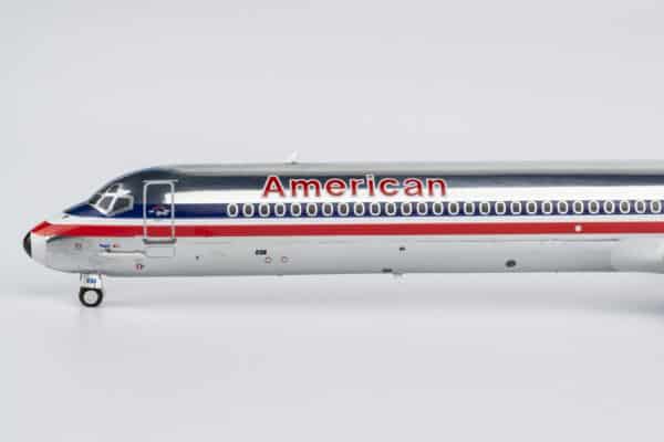 NG Models 1:400 American Airlines McDonnell Douglas MD-82 N236AA (NG83008) - Image 5