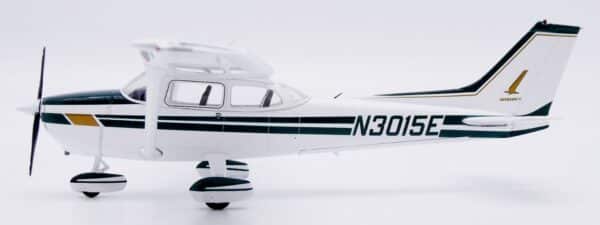 JC Wings General Aviation 1:72 Cessna 172N Skyhawk II N3015E (XX172001)