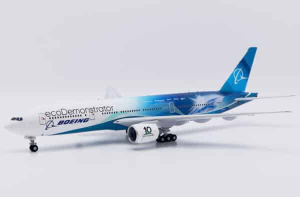 JC Wings 1:200 Boeing Aircraft Company Boeing B777-200(ER) "ecoDemonstrator - Flaps Up" N861BC (XX20559) - Image 3