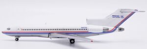 JC Wings 1:400 Boeing Aircraft Company Boeing B727-100 "Fantasy House Colours" N32720 (XX40179)