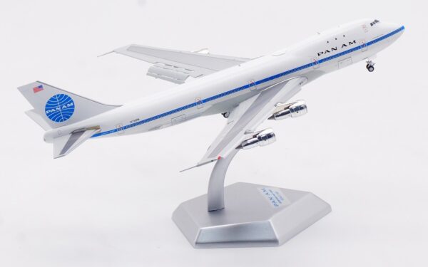 HX Models 1:400 Pan American World Airways (Pan Am) Boeing B747-100 "Clipper Constitution - Flaps Down" N735PA (B551402PF) - Image 3