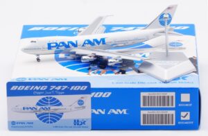 HX Models 1:400 Pan American World Airways (Pan Am) Boeing B747-100 "Clipper Juan T. Trippe - Flaps Down" N747PA (B551403PF)