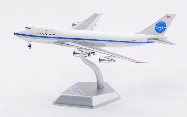 HX Models 1:400 Pan American World Airways (Pan Am) Boeing B747-100 "Clipper Young America - Flaps Up" N733PA (B551405P) - Image 2