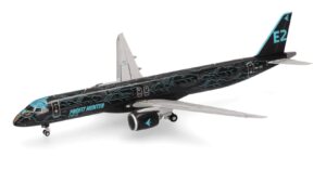Herpa Wings 1:200 Embraer Embraer E195-E2 "Profit Hunter - Tech Eagle" PR-ZIQ (HE572989)
