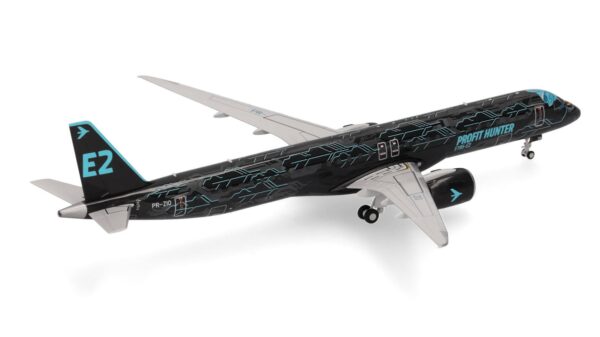Herpa Wings 1:200 Embraer Embraer E195-E2 "Profit Hunter - Tech Eagle" PR-ZIQ (HE572989) - Image 4