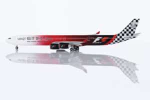 HX Models 1:400 Etihad Airways Airbus A340-600 "2011 Abu Dhabi Grand Prix - Flaps Down" A6-EHJ (HY346095F)
