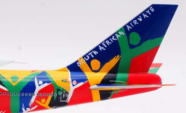 SQ Wings 1:200 South African Airways Boeing B747-300 "Ndizani - Flaps Up" ZS-SAJ (L2022) - Image 12