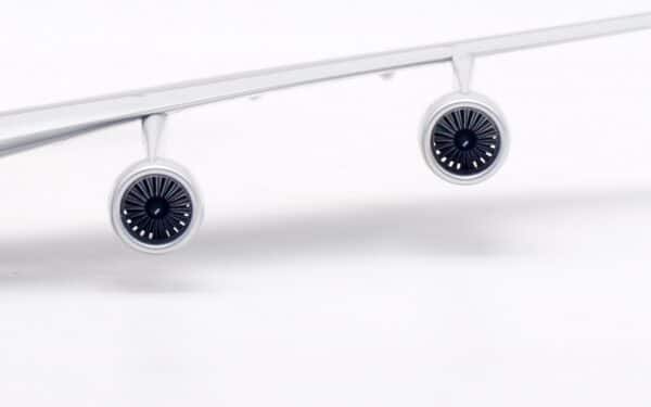 SQ Wings 1:200 Singapore Airlines Cargo Boeing B747-400F "Flaps Up" 9V-SFI (L2067) - Image 13