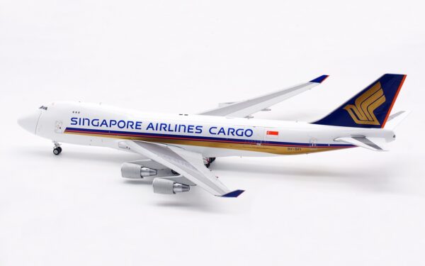 SQ Wings Interactive Series 1:200 Singapore Airlines Cargo Boeing B747-400F 9V-SFI (L2067C) - Image 14