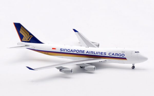 SQ Wings Interactive Series 1:200 Singapore Airlines Cargo Boeing B747-400F 9V-SFI (L2067C) - Image 15