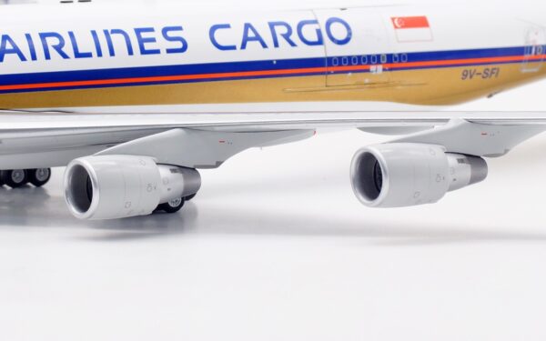SQ Wings Interactive Series 1:200 Singapore Airlines Cargo Boeing B747-400F 9V-SFI (L2067C) - Image 19