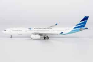 NG Models 1:400 Garuda Indonesia Airbus A330-300 PK-GPW (NG62074)