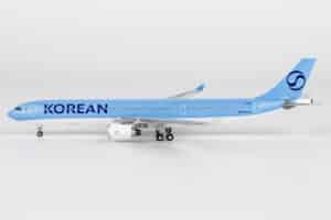 NG Models 1:400 Korean Air Airbus A330-300 HL8025 (NG62077)