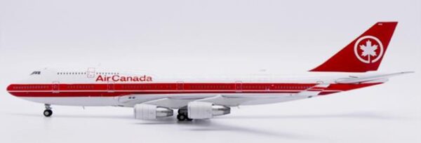 JC Wings 1:400 Air Canada Boeing B747-400M C-GAGN (XX40196)