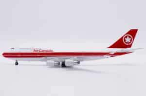 JC Wings 1:400 Air Canada Boeing B747-400M C-GAGN (XX40196)