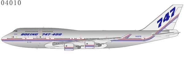 NG Models 1:400 Boeing Aircraft Company Boeing B747-400 "House Colours" N401PW (NG04010)