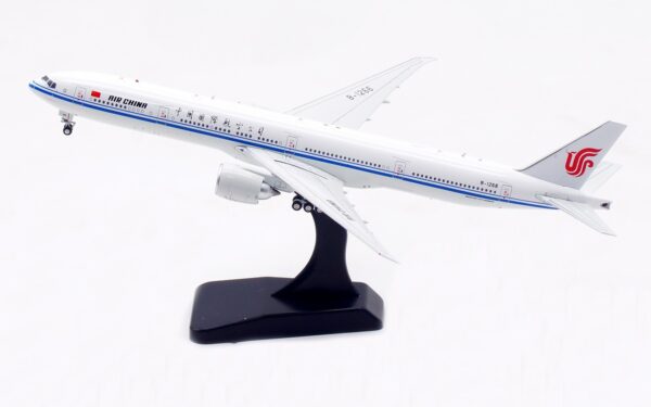 Aviation 400 1:400 Air China Boeing B777-300(ER) B-1266 (AV4296) - Image 4