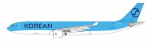 Aviation 400 1:400 Korean Air Airbus A330-300 HL8025 (AV4351)