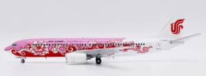 JC Wings 1:200 Air China Boeing B737-800 "Pink Peony - Flaps Down" B-2642 (LH2365A)