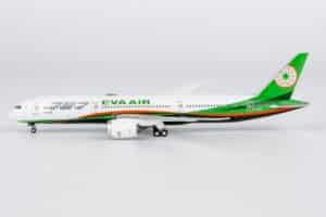 NG Models 1:400 Eva Air Boeing B787-9 Dreamliner B-17882 (NG55143)