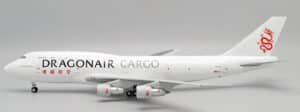JC Wings 1:200 Dragonair Cargo Boeing B747-300(SF) B-KAC (EW2743002)