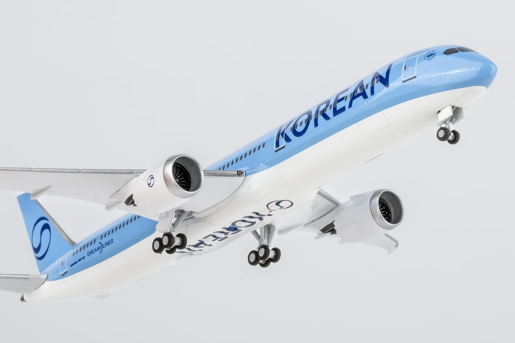NG Models Lite 1:400 Korean Air Boeing B787-10 Dreamliner HL8515 (NGKAL096) - Image 9