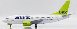 JC Wings 1:200 airBaltic Boeing B737-500 YL-BBE (XX20240)