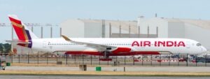 JC Wings 1:200 Air India Airbus A350-900 XWB "Flaps Down" VT-JRO (XX20832A)