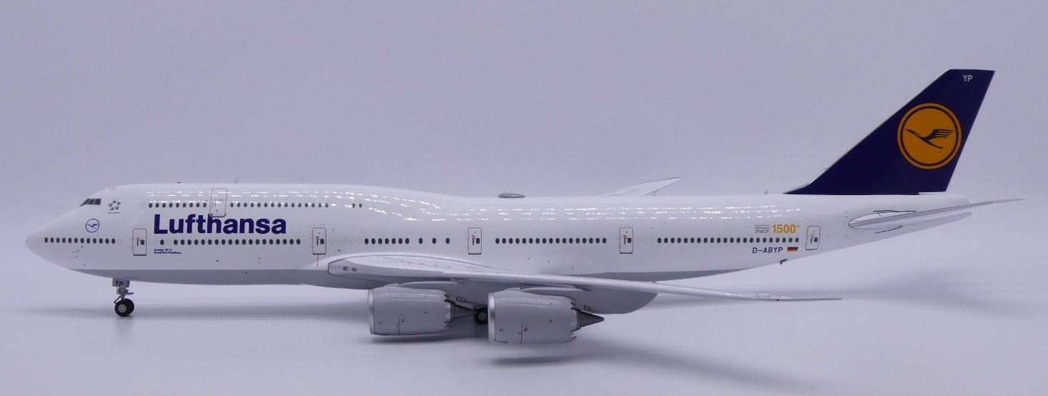 JC Wings 1:200 Lufthansa Boeing B747-8i "1,500th 747" D-ABYP (EW2748008)
