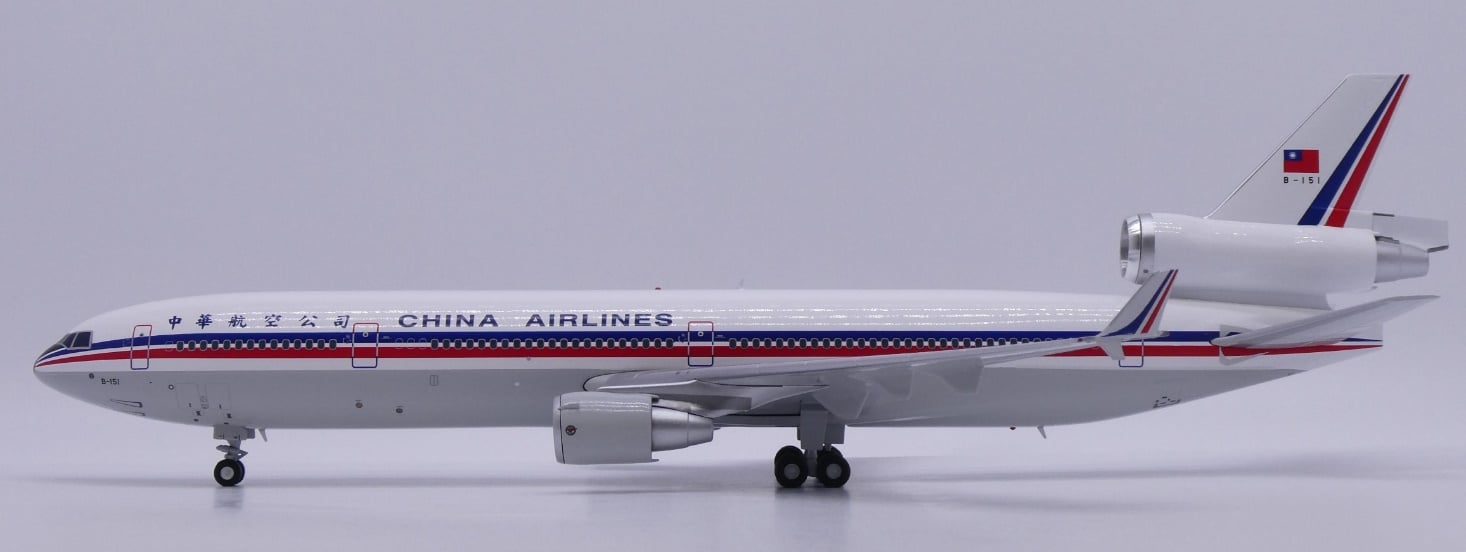 JC Wings 1:200 China Airlines McDonnell Douglas MD-11 B-151 (XX20415)