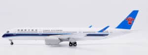 JC Wings 1:200 China Southern Airlines Airbus A350-900 XWB B-308T (LH2475)