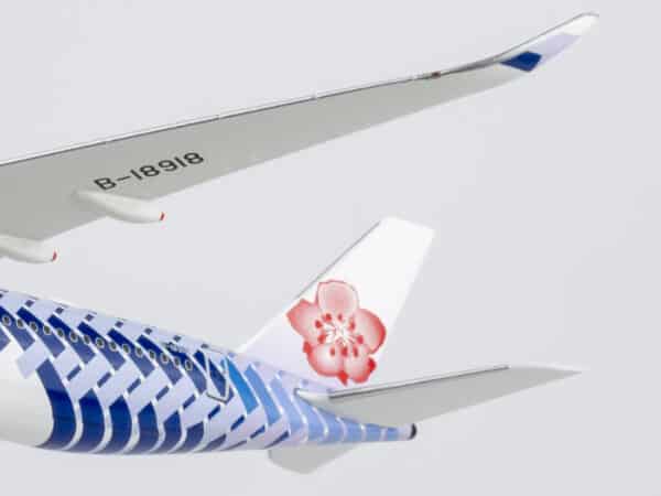 NG Models 1:400 China Airlines Airbus A350-900 XWB 