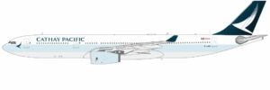 NG Models 1:400 Cathay Pacific Airbus A330-300 B-LAN (NG62082)