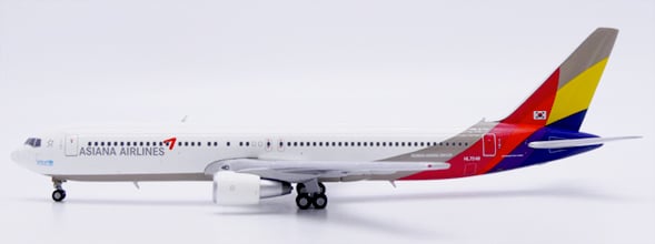 JC Wings 1:400 Asiana Airlines Boeing B767-300 HL7248 (XX40682)