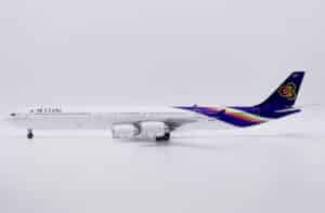 JC Wings 1:200 Thai Airways Airbus A340-600 "Watthana Nakhon" HS-TNA (KJ-A346-117)